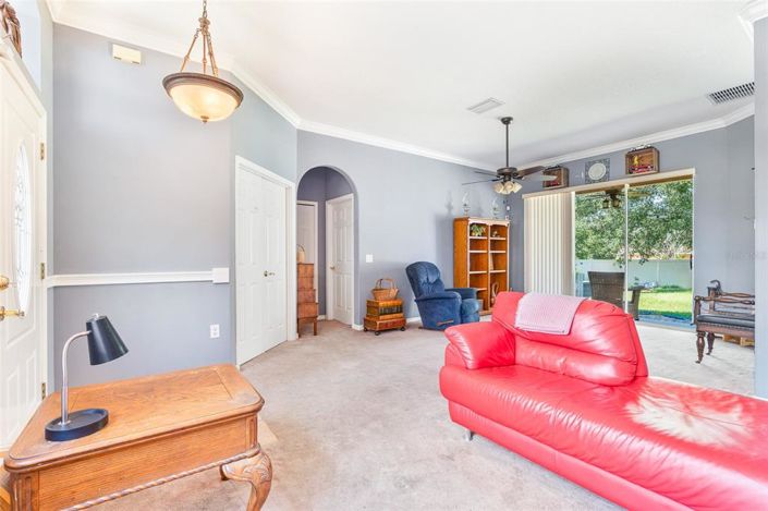 Image No.16-4 Bed House for sale