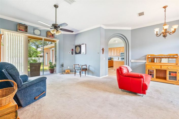 Image No.18-4 Bed House for sale