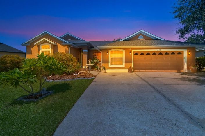 Image No.2-4 Bed House for sale