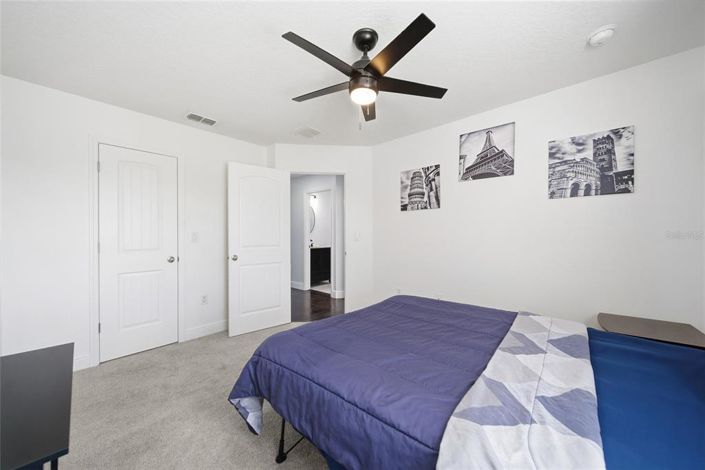 Image No.24-4 Bed House for sale