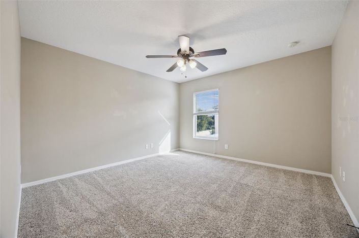 Image No.26-5 Bed House for sale