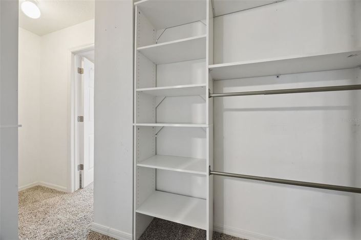 Image No.29-5 Bed House for sale