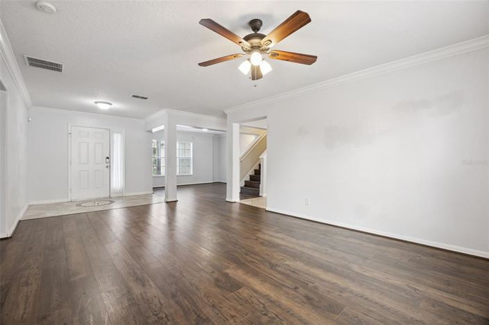 Image No.4-5 Bed House for sale