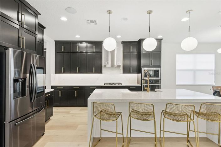 Image No.14-5 Bed House for sale