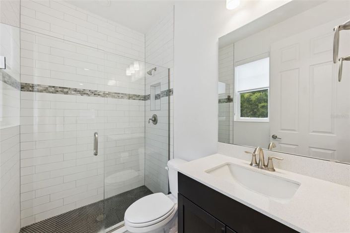 Image No.19-5 Bed House for sale