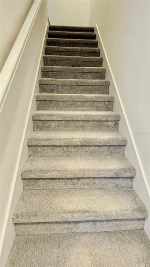 Image No.13-3 Bed Townhouse for sale