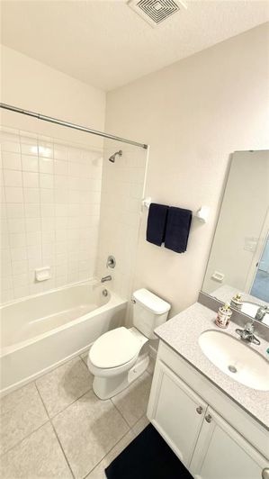 Image No.24-3 Bed Townhouse for sale