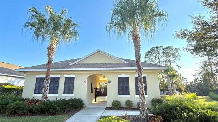 Image No.35-3 Bed Townhouse for sale