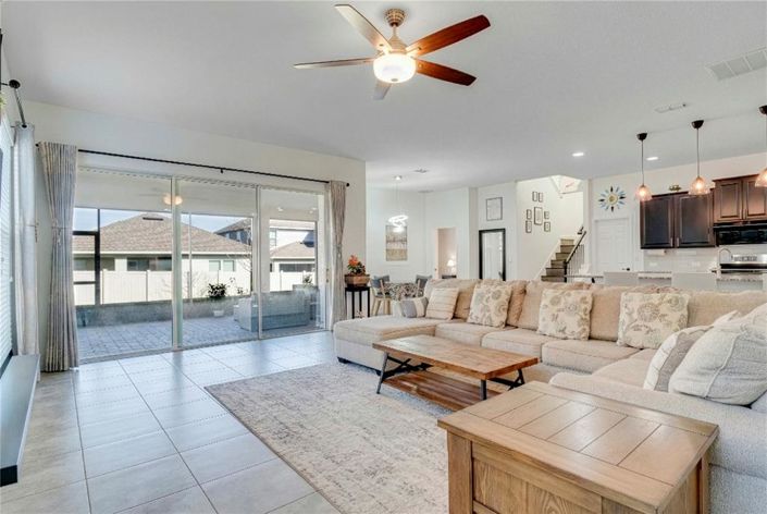 Image No.10-5 Bed House for sale