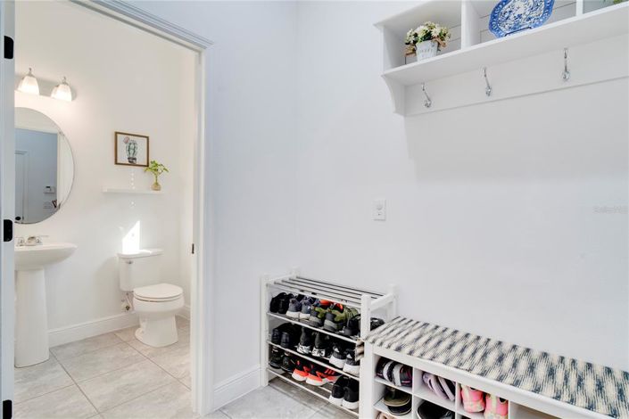 Image No.19-5 Bed House for sale