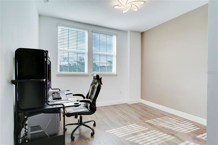 Image No.27-5 Bed House for sale