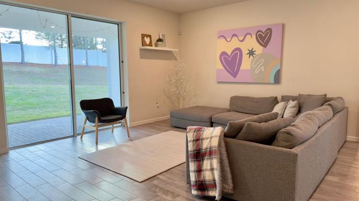 Image No.13-3 Bed House for sale