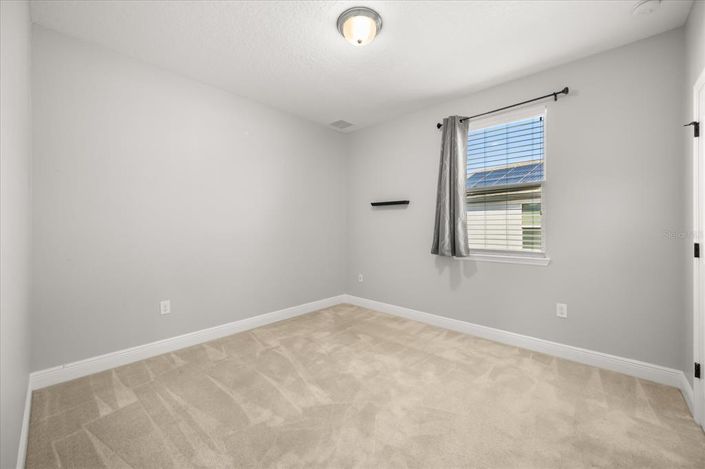 Image No.19-3 Bed House for sale