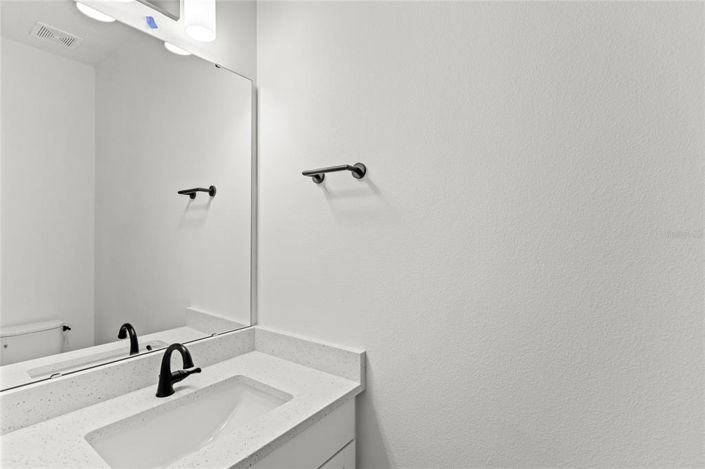 Image No.22-4 Bed House for sale