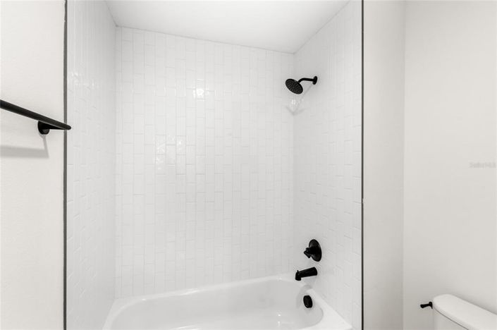 Image No.29-4 Bed House for sale