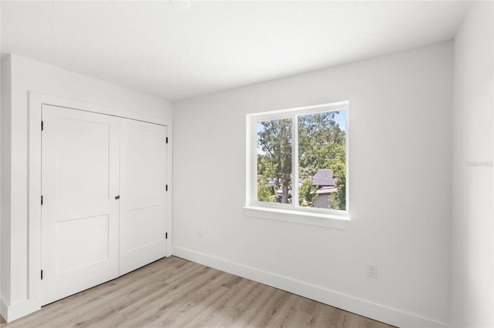 Image No.34-4 Bed House for sale