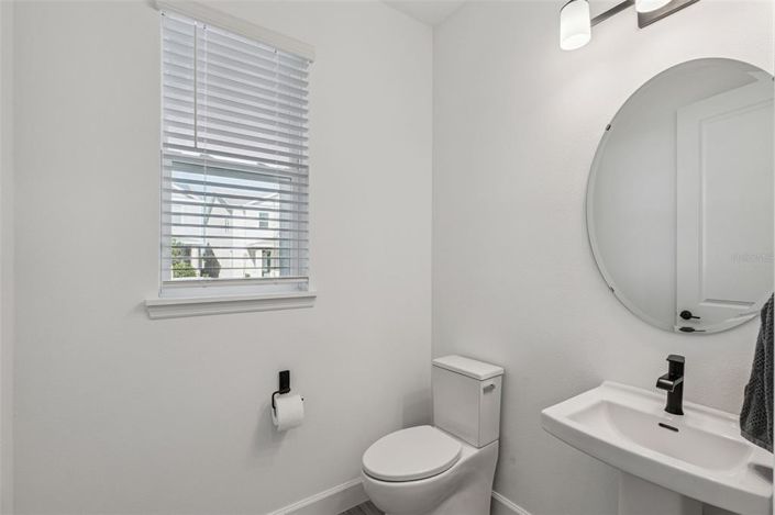 Image No.8-2 Bed House for sale