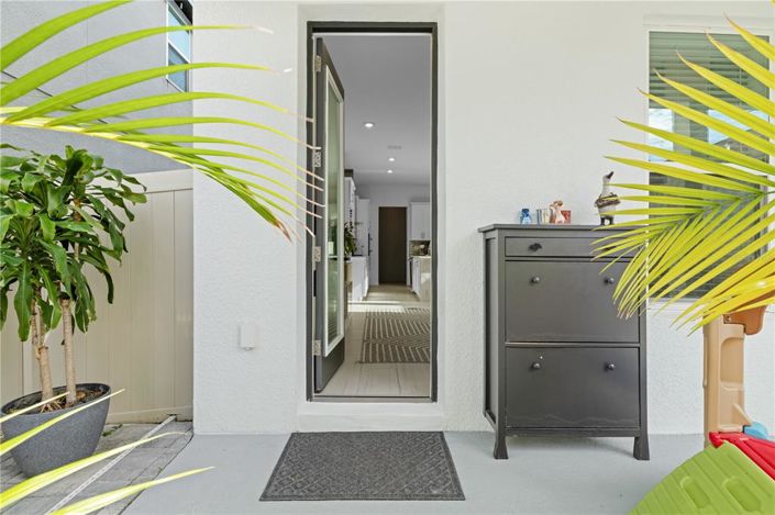 Image No.9-3 Bed House for sale