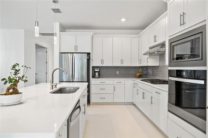 Image No.13-2 Bed House for sale