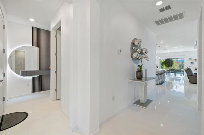 Image No.5-2 Bed House for sale