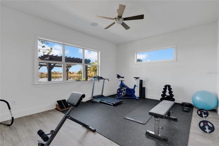 Image No.18-5 Bed House for sale