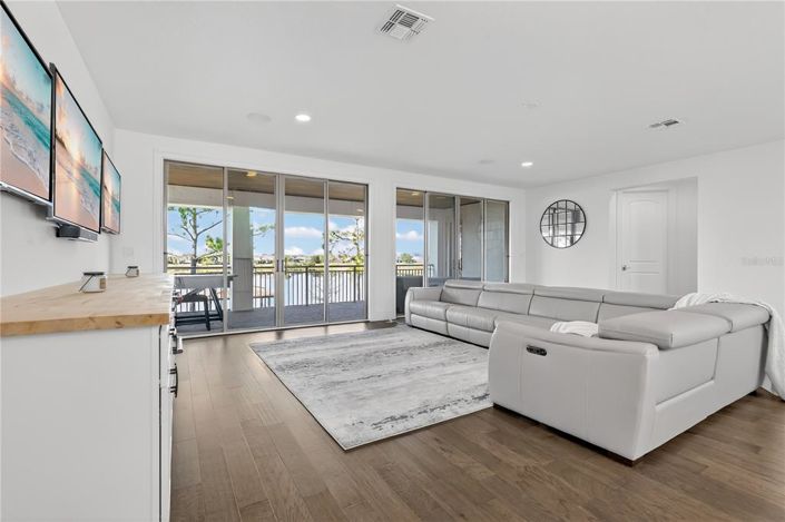 Image No.39-5 Bed House for sale