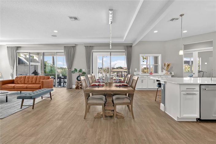 Image No.4-5 Bed House for sale