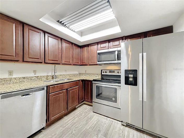 Image No.11-2 Bed Apartment for sale