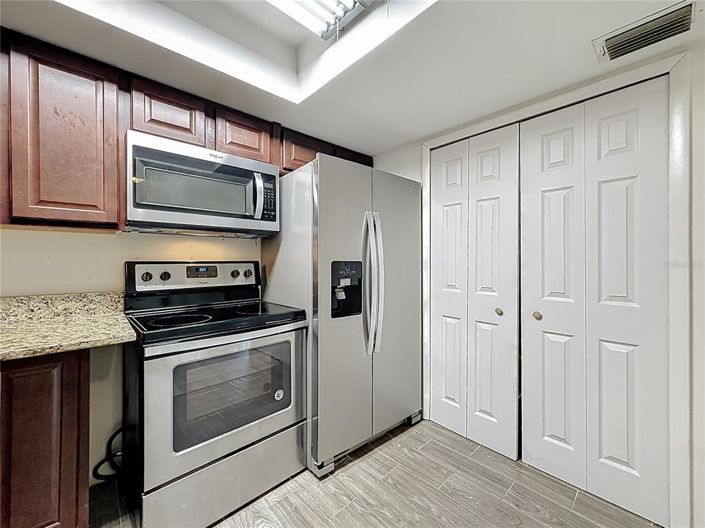 Image No.12-2 Bed Apartment for sale