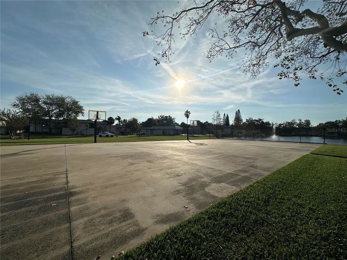 Image No.20-Appartement de 2 chambres à vendre à Saint John