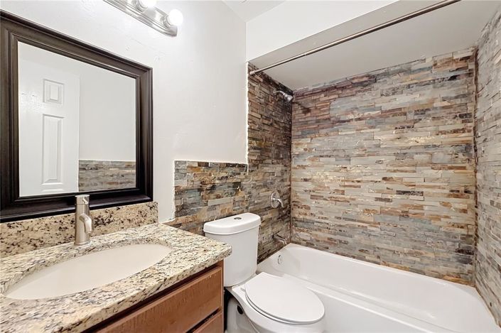 Image No.21-2 Bed Apartment for sale