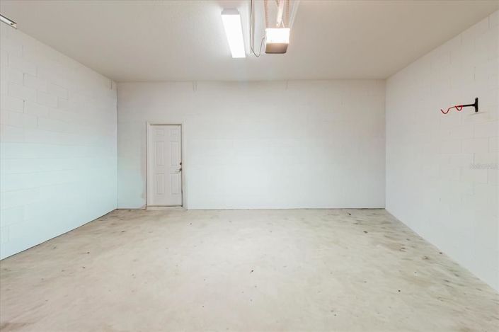 Image No.29-4 Bed House for sale