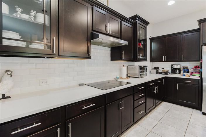 Image No.52-4 Bed House for sale