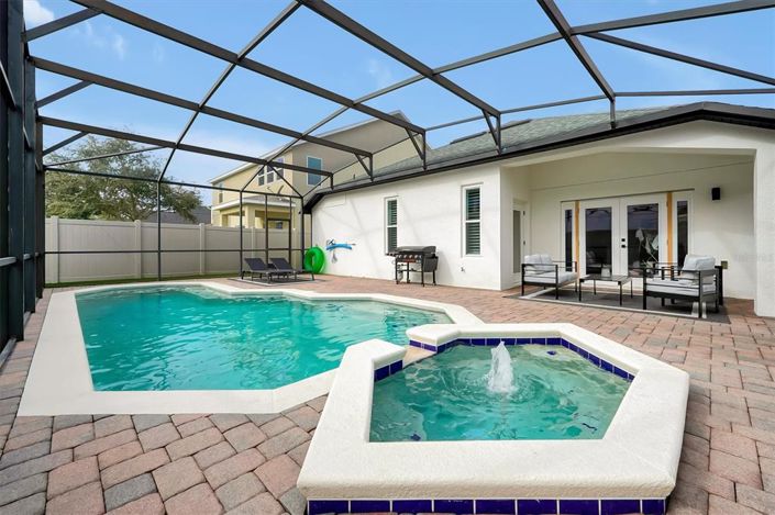 Image No.17-3 Bed House for sale