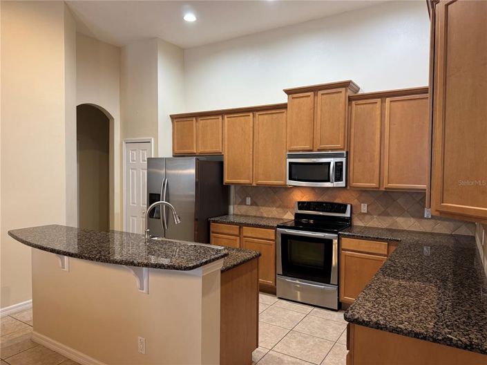 Image No.14-4 Bed House for sale