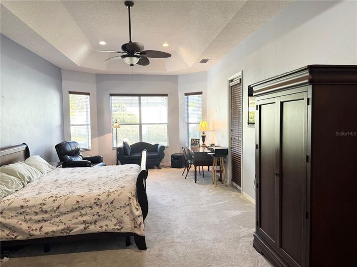 Image No.24-4 Bed House for sale