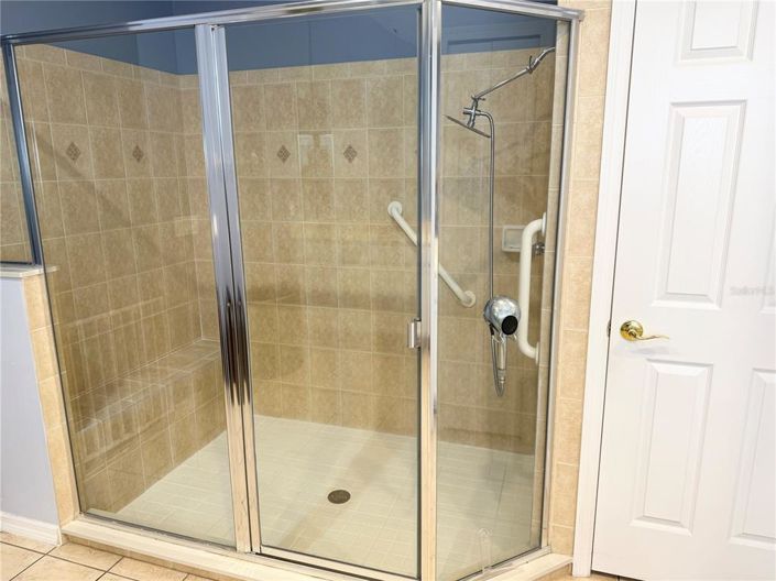 Image No.27-4 Bed House for sale