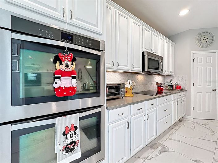 Image No.30-7 Bed House for sale