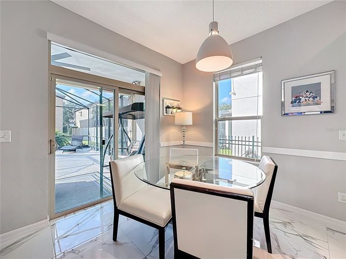 Image No.33-7 Bed House for sale