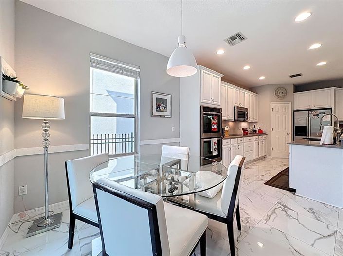 Image No.34-7 Bed House for sale