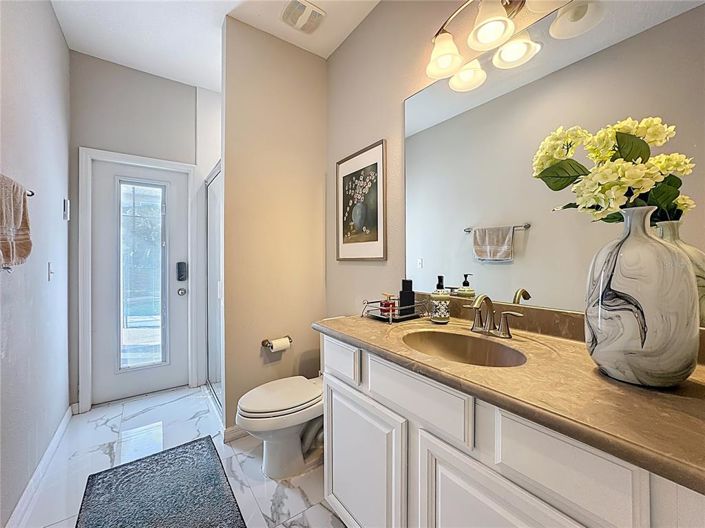 Image No.41-7 Bed House for sale