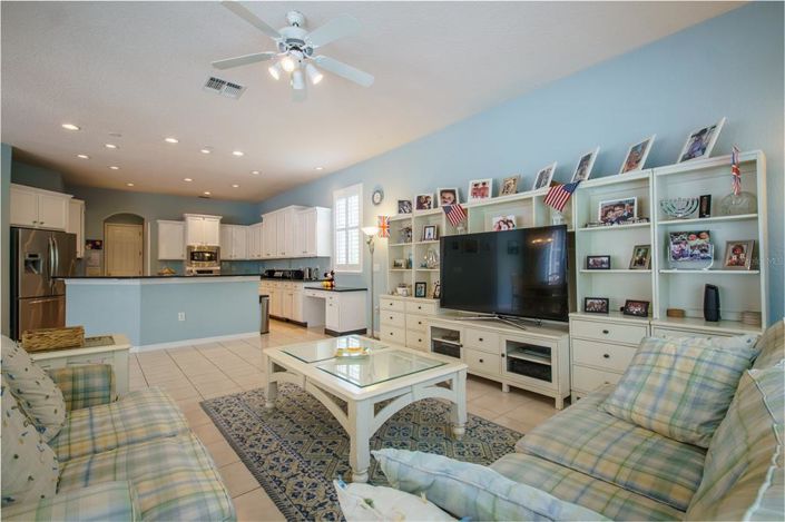 Image No.20-4 Bed House for sale