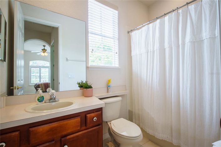 Image No.28-4 Bed House for sale