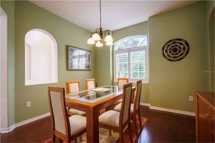 Image No.43-4 Bed House for sale