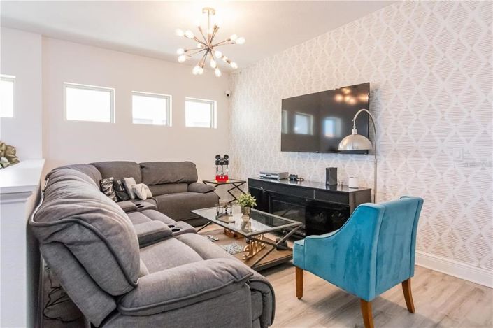 Image No.15-4 Bed House for sale