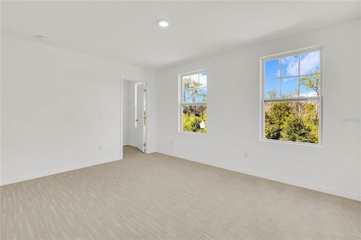 Image No.26-4 Bed House for sale