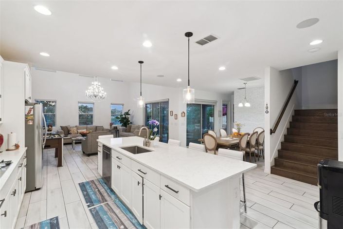 Image No.20-5 Bed House for sale