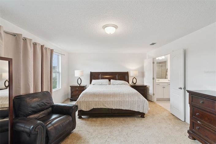 Image No.28-5 Bed House for sale