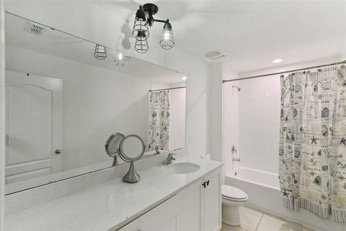 Image No.34-5 Bed House for sale