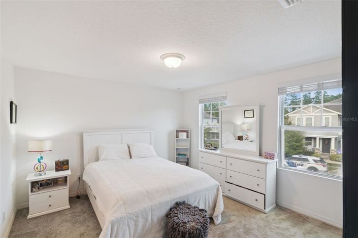 Image No.38-5 Bed House for sale